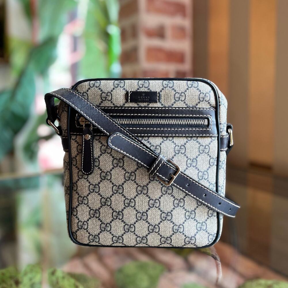 Gucci Blue Crossbody Bag with Iconic Design